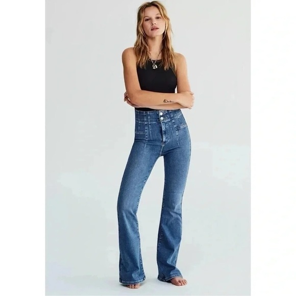 NWT Free People Jayde Flare Jeans High Rise Denim in Blue Sea Medium Denim 26 - Picture 1 of 12